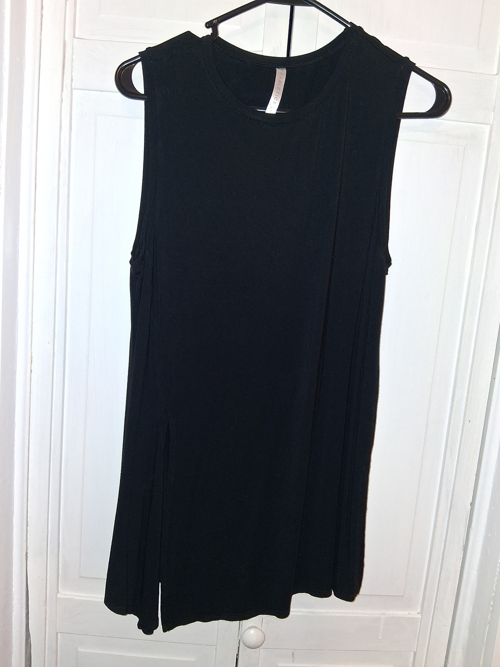 Fabletics Black Sleeveless Athletic Tank Top